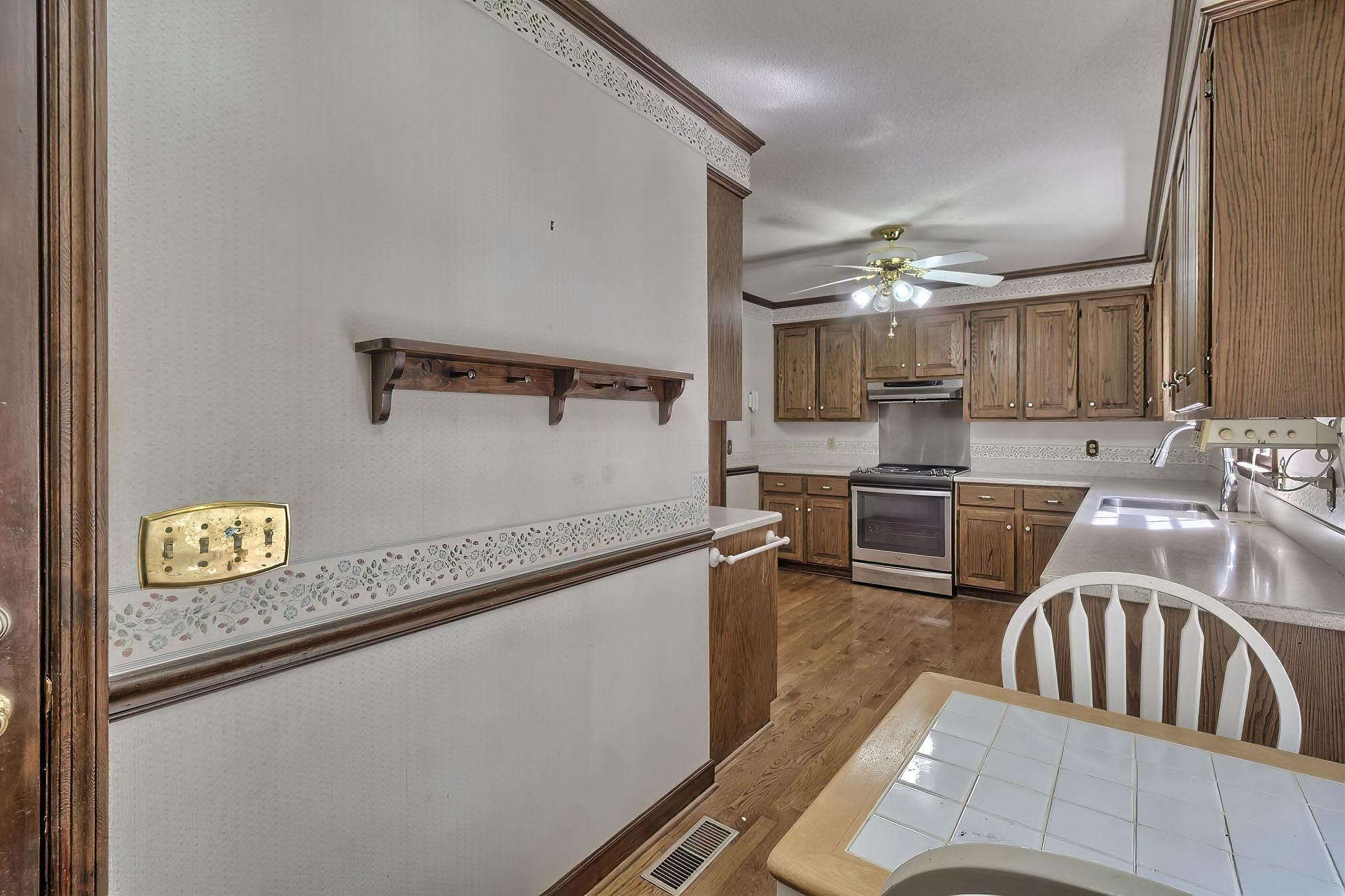 1016 Pleasant Valley Road West Columbia, SC 29172 - Photo 26 of 31