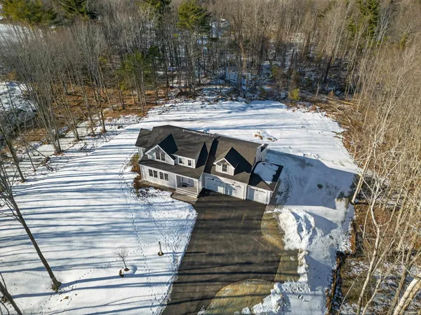 $1,620,000 | 22 Winni Farm Road, Gilford, NH 03249