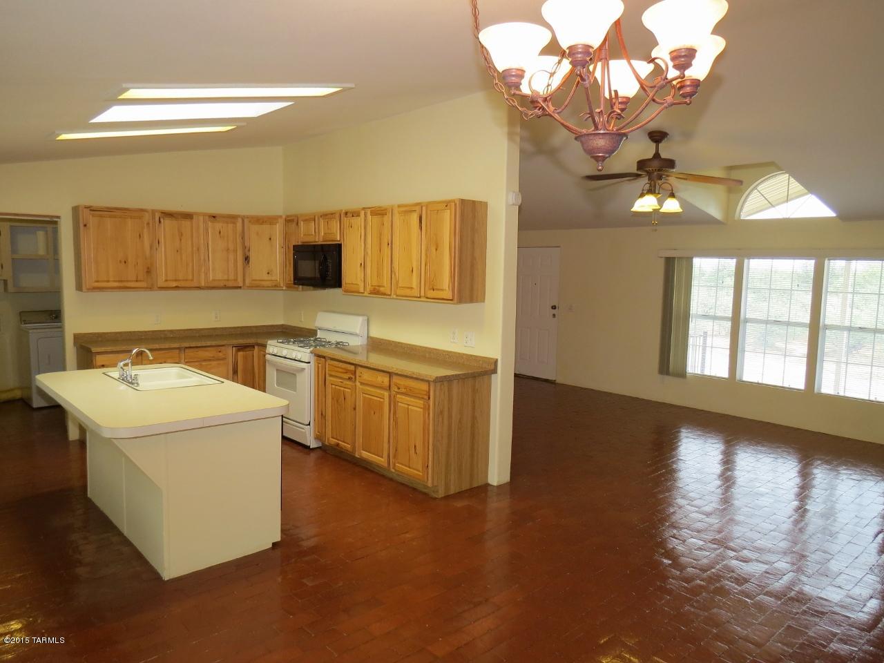 6120 South Sandario Road Tucson, AZ 85735 - Photo 3 of 33 Gallery Image 3