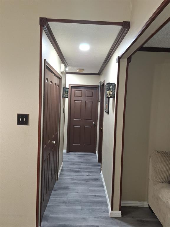 109 Ridgeway Circle Lewisville, TX 75067 - Photo 19 of 19 Hallway.