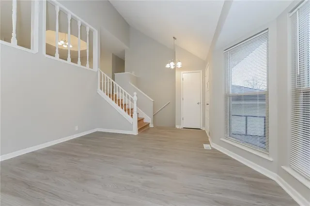 $2,095 | 3025 South 14th Street, Leavenworth, KS 66048