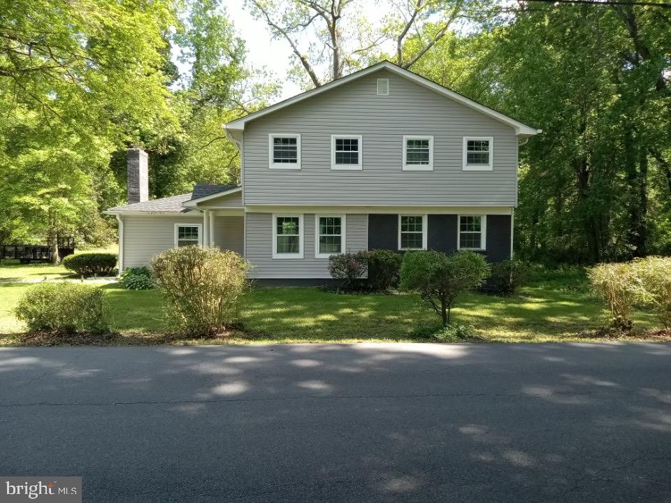 1229 Wrighton Road Lothian, MD 20711 - Photo 3 of 37