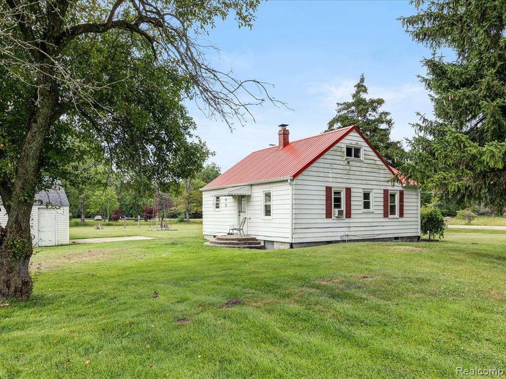 2160 Dunlap Road Smiths Creek, MI 48074 - Photo 26 of 32 Gallery Image 26