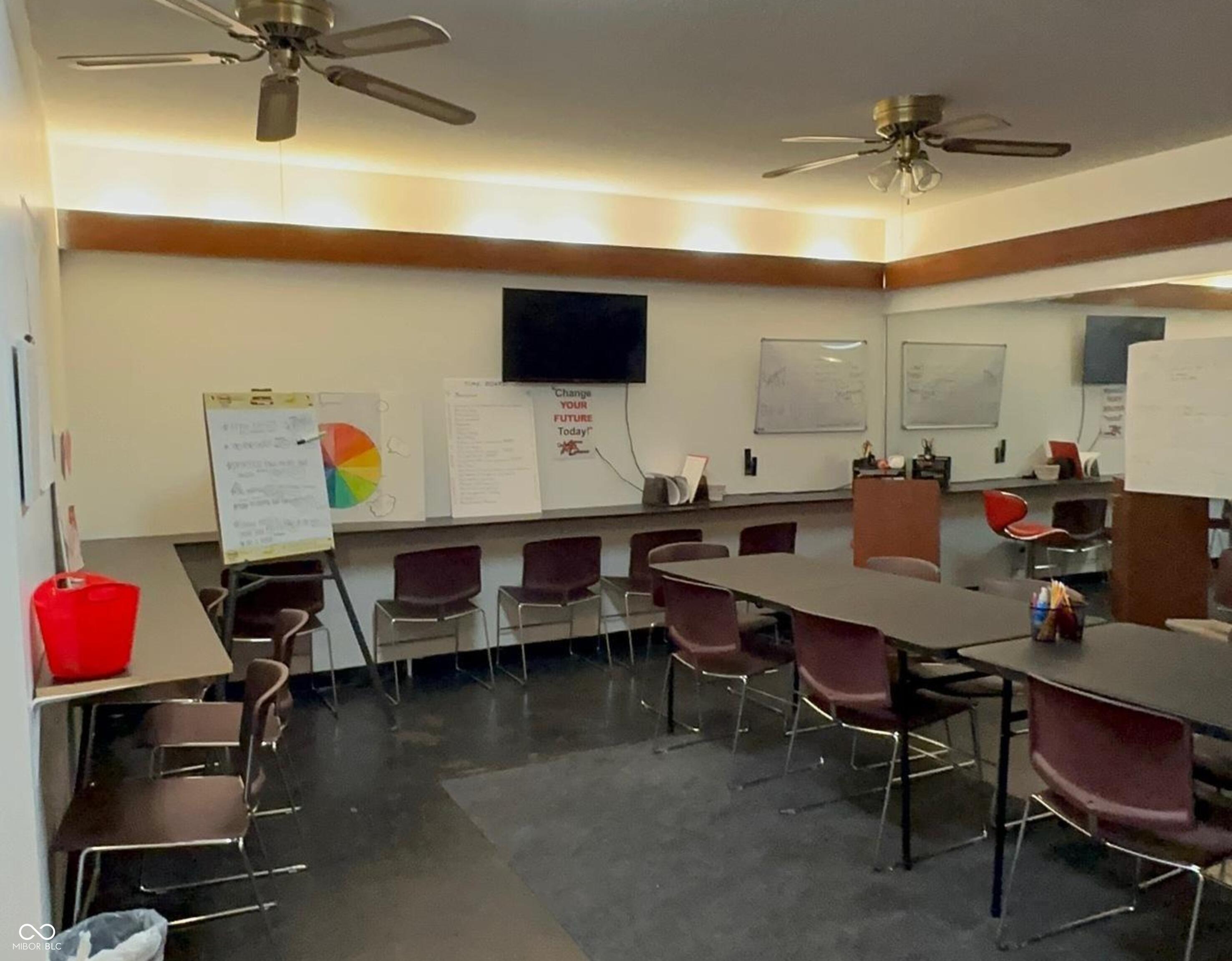 455 West Springhill Drive Terre Haute, IN 47802 - Photo 20 of 56