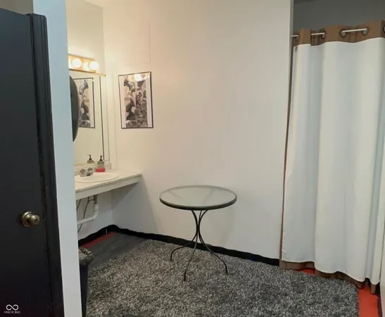 $299,250 | 455 West Springhill Drive, Terre Haute, IN 47802