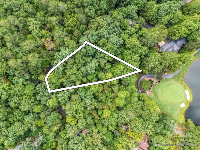 a view of a balcony with floor