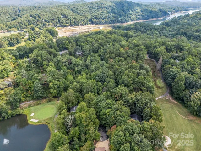 $179,900 | 36 Bee Tree Point Court, Lake Lure, NC 28746