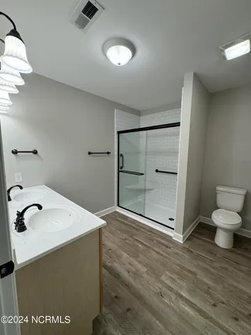 $1,575 | Undisclosed Address, Hubert, NC 28539