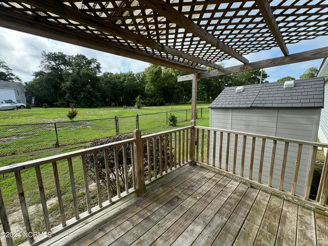 $1,575 | Undisclosed Address, Hubert, NC 28539