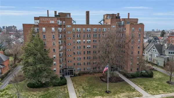 $225,000 | 731 West Ferry Street, Unit 5G, Buffalo, NY 14222