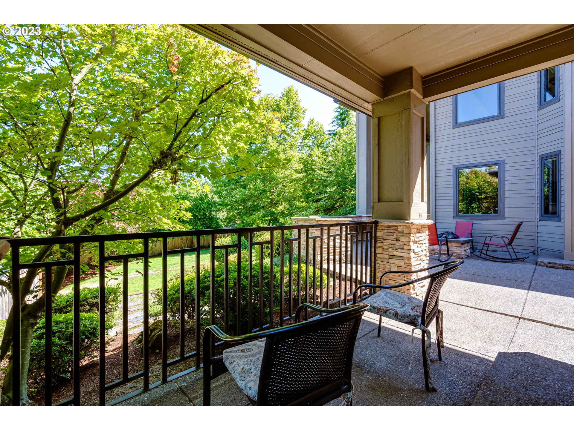 3321 Michael Lane Eugene, OR 97405 - Photo 38 of 46