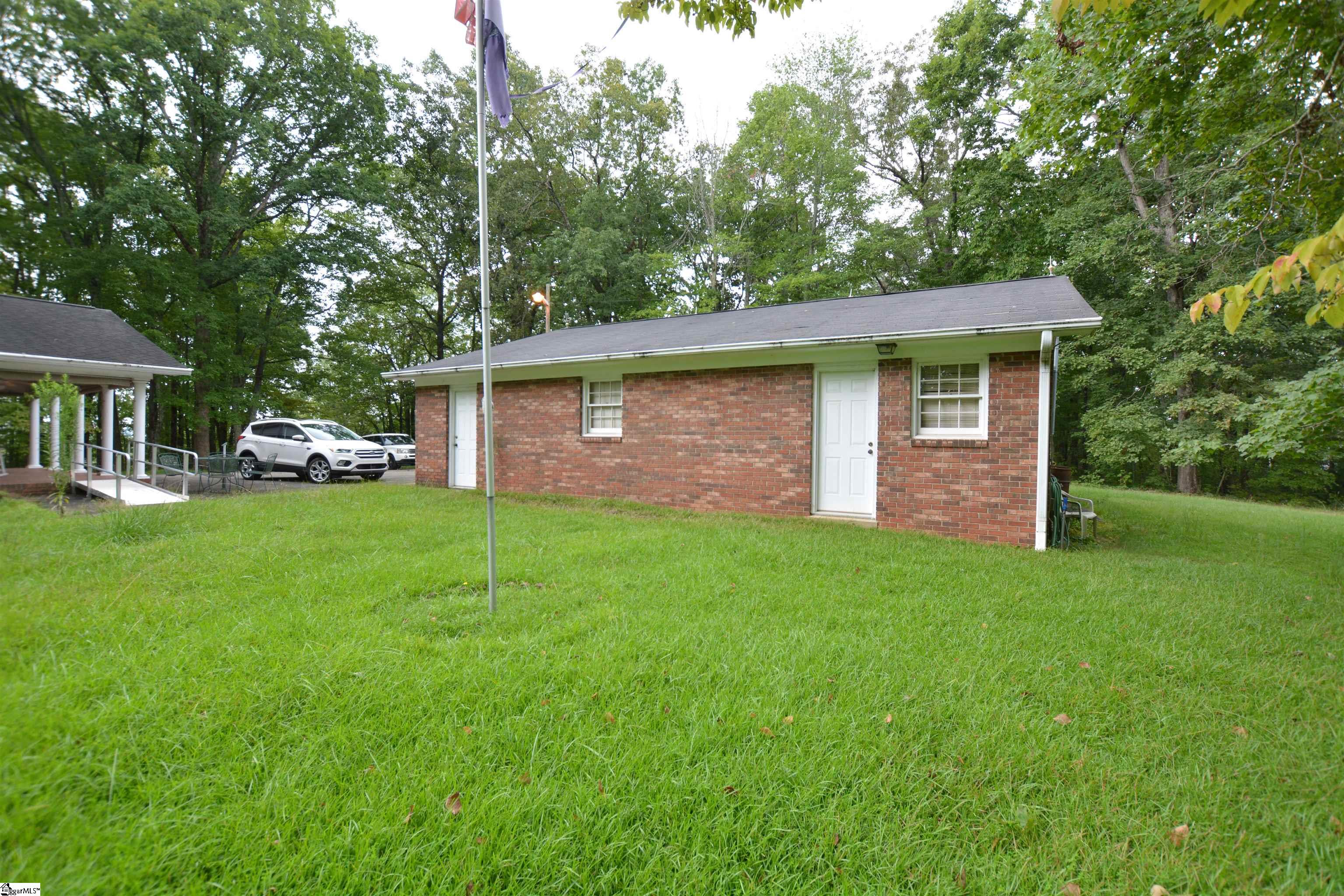 1010 Highway 14 Landrum, SC 29356 - Photo 13 of 27