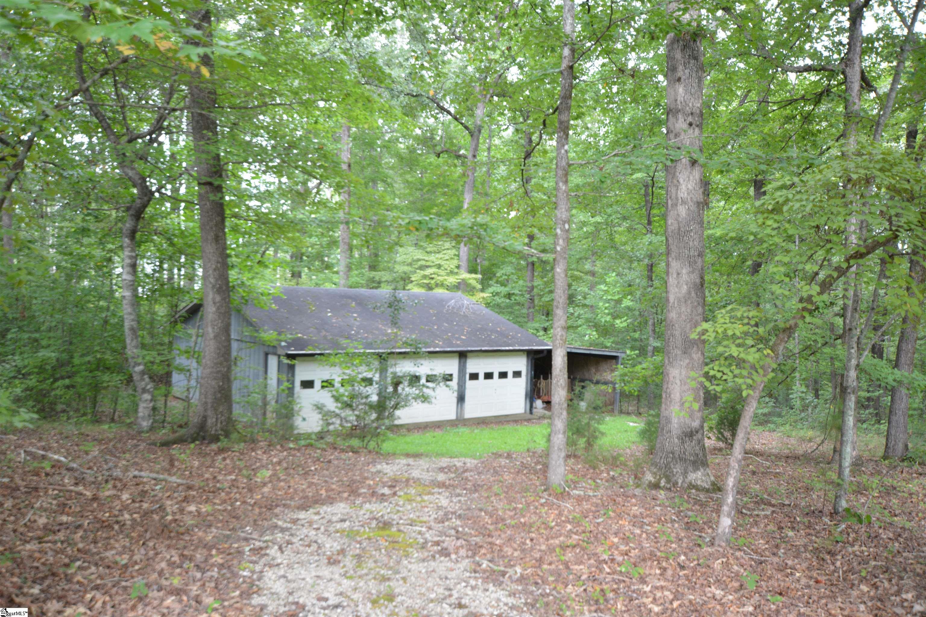 1010 Highway 14 Landrum, SC 29356 - Photo 15 of 27