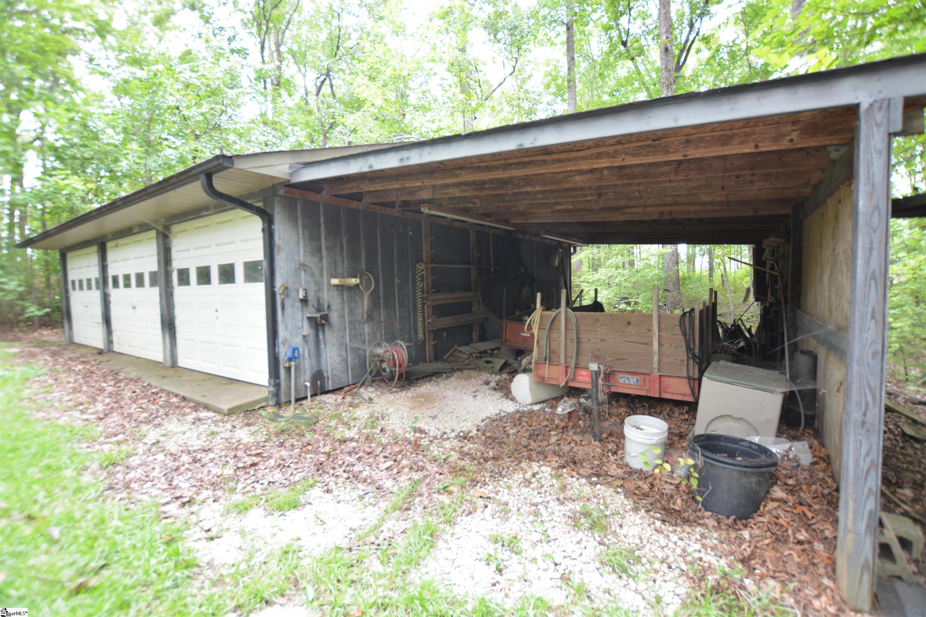 1010 Highway 14 Landrum, SC 29356 - Photo 25 of 27