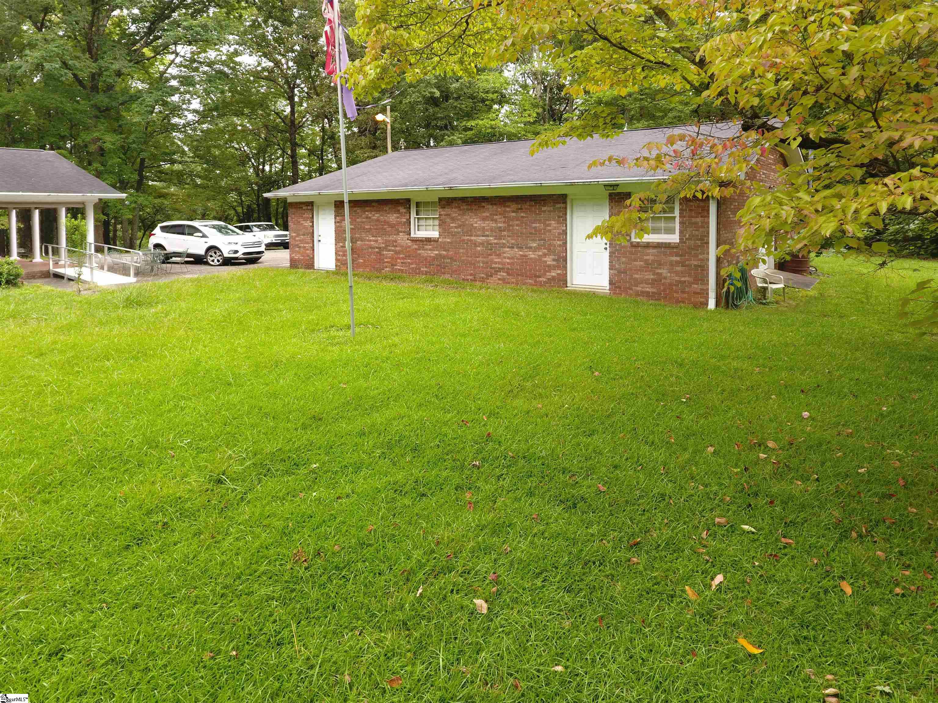 1010 Highway 14 Landrum, SC 29356 - Photo 6 of 27