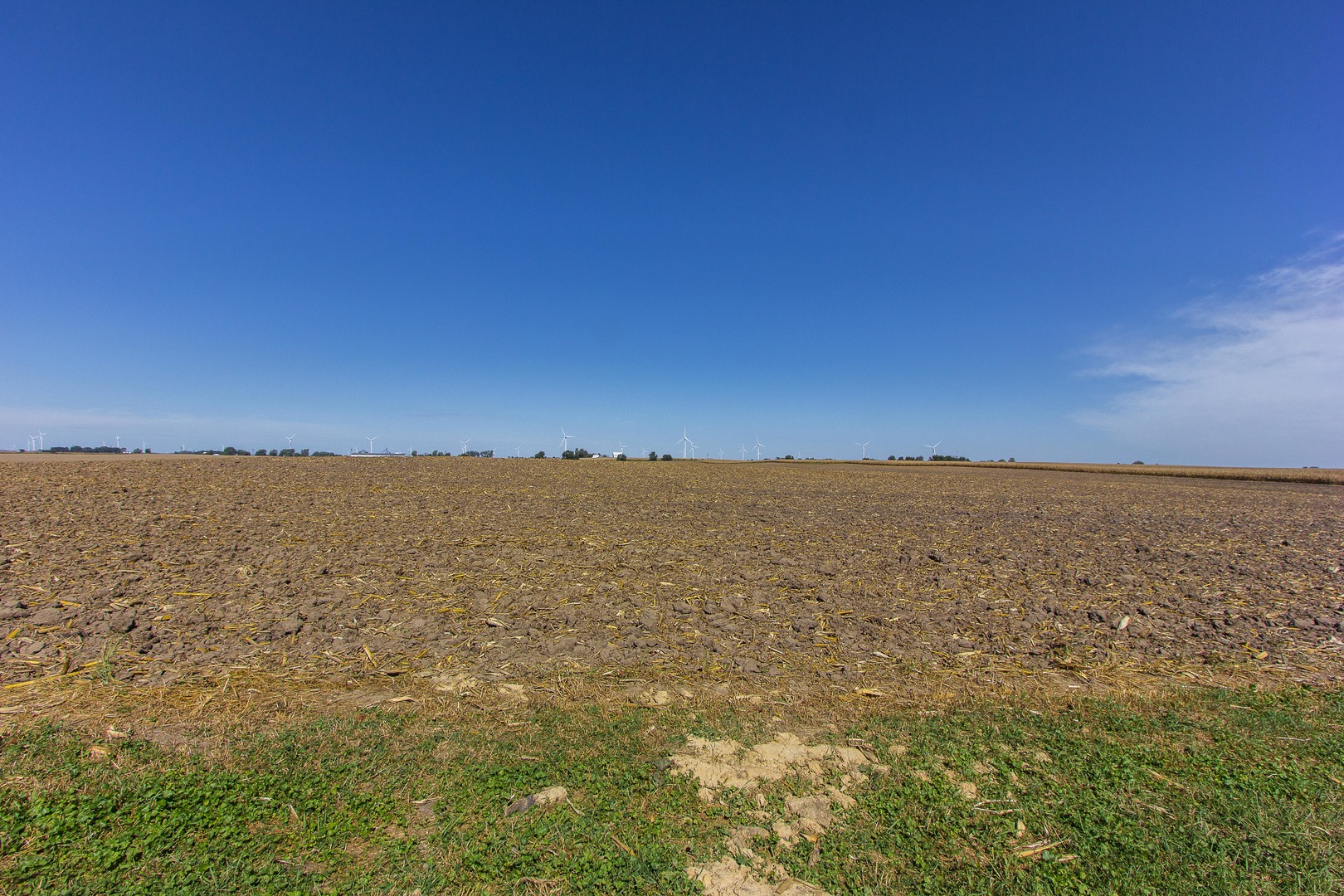 7379 Duffy Road Waterman, IL 60556 - Photo 54 of 60 a view of city and ocean