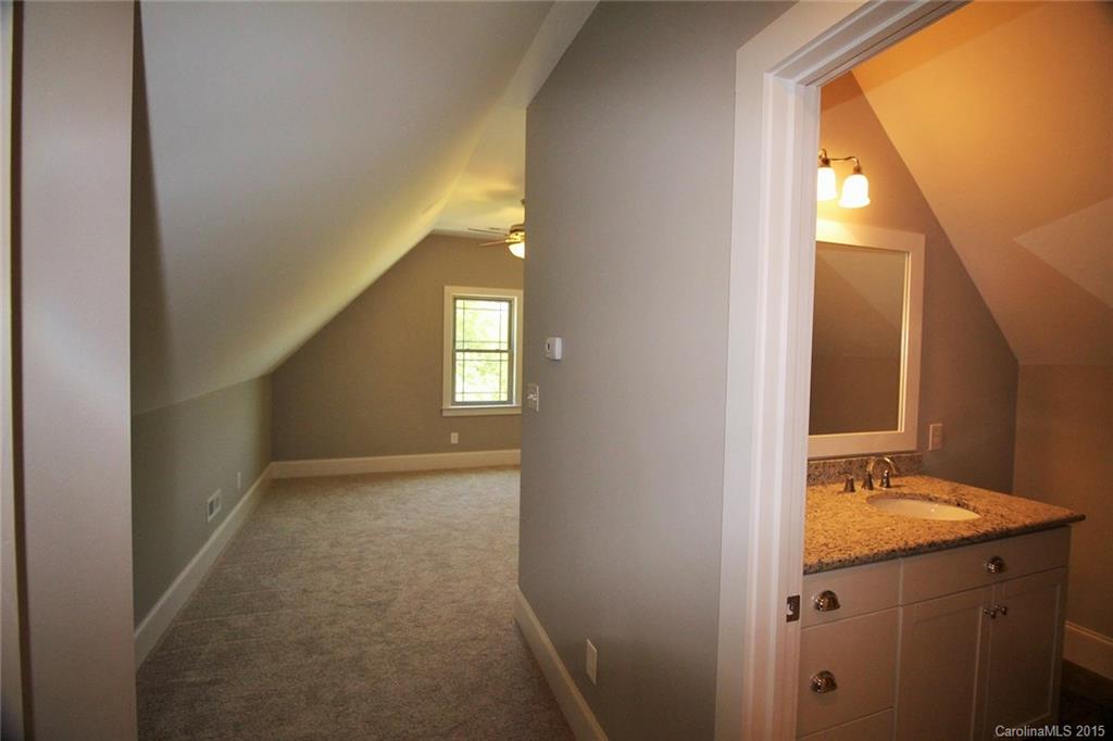 6618 Ridgemont, Unit 13 Denver, NC 28037 - Photo 19 of 23 Gallery Image 19