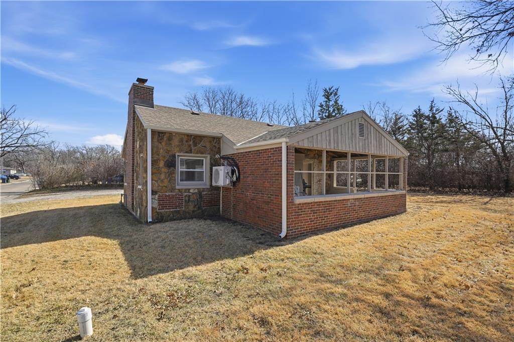 2127 Orchard Lane Lawrence, KS 66049 - Photo 18 of 28