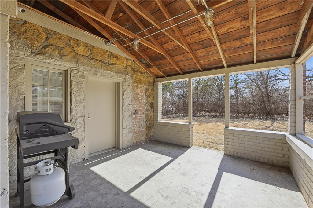 2127 Orchard Lane Lawrence, KS 66049 - Photo 23 of 28