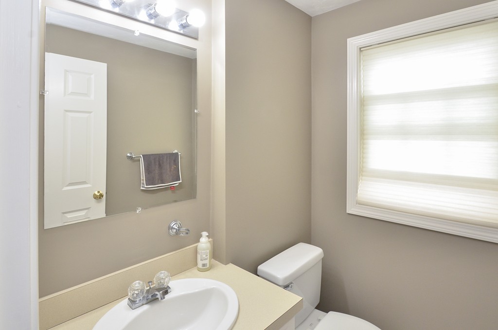 1005 Trapelo Road, Unit 3 Waltham, MA 02452 - Photo 12 of 24