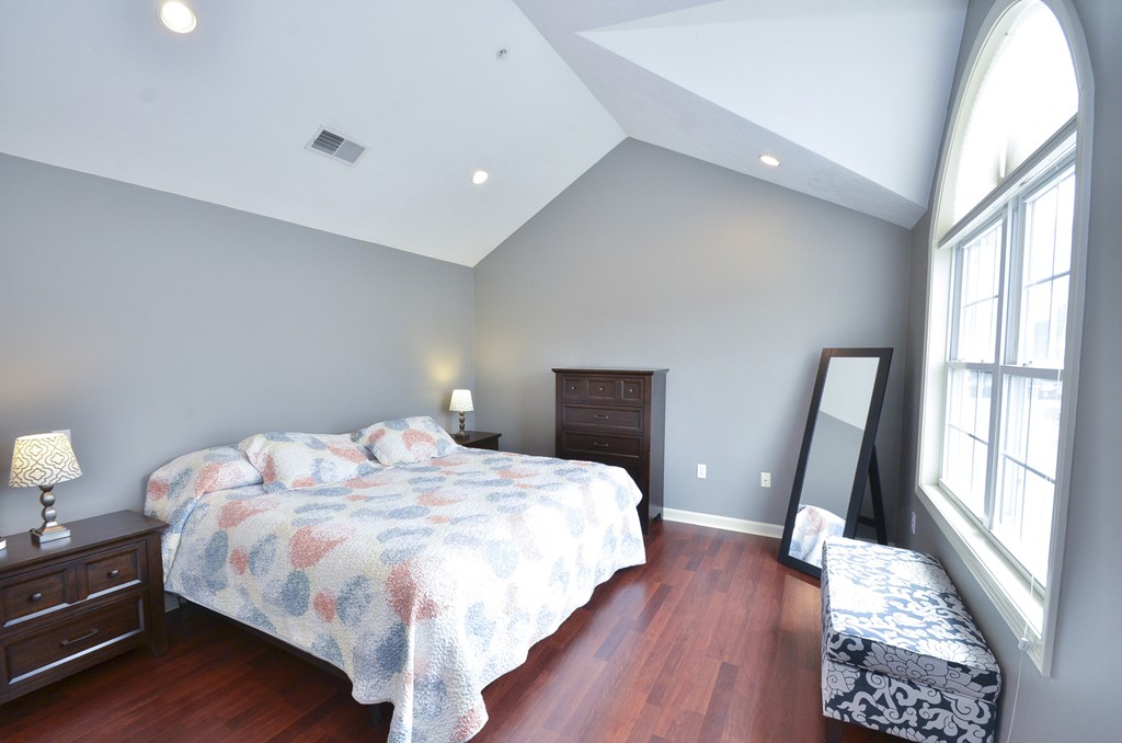 1005 Trapelo Road, Unit 3 Waltham, MA 02452 - Photo 13 of 24