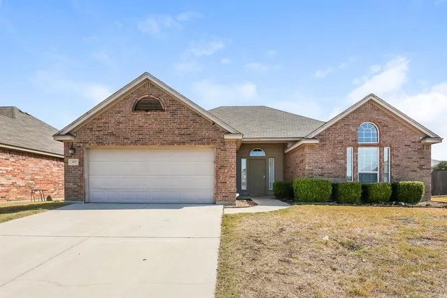 $1,930 | 125 Currie Court, Crowley, TX 76036