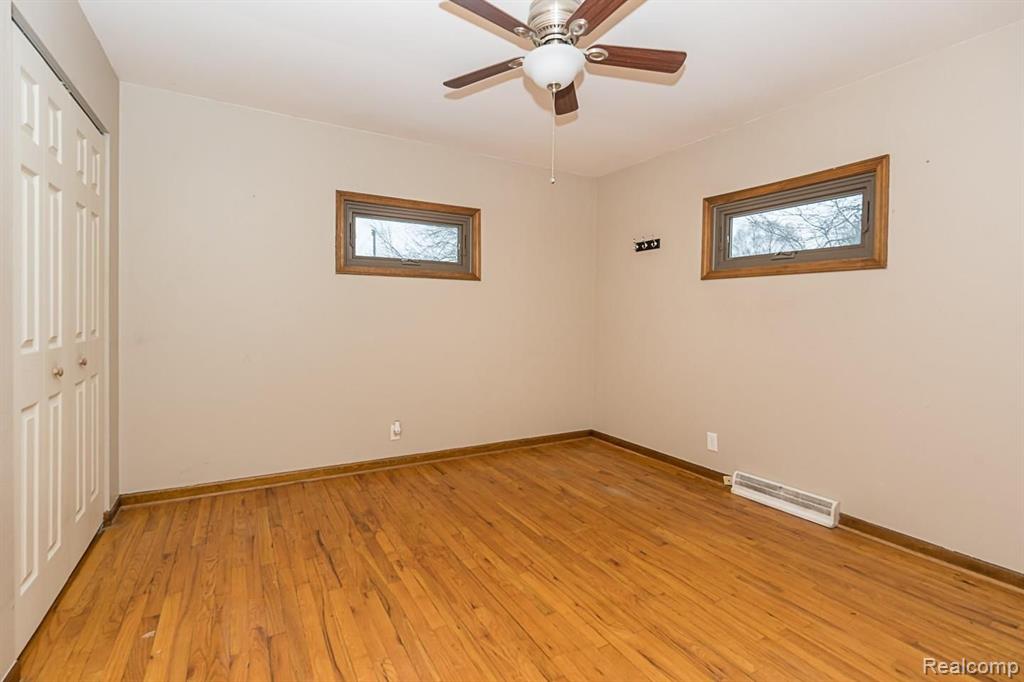 1800 Gravel Ridge Drive Rochester Hills, MI 48307 - Photo 18 of 22
