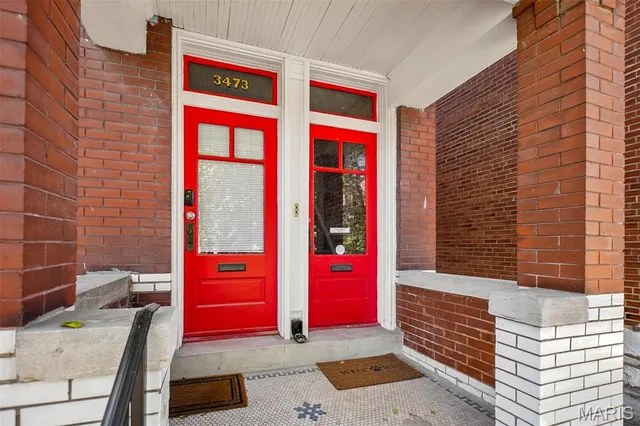 $1,200 | 3473 South Spring Avenue, St. Louis, MO 63116