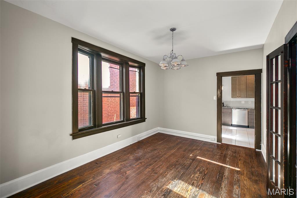 3473 South Spring Avenue St. Louis, MO 63116 - Photo 8 of 15