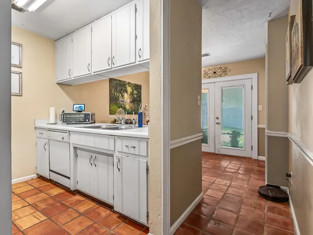 $169,000 | 3104 Oak Hammock Lane, Unit U, Tallahassee, FL 32301