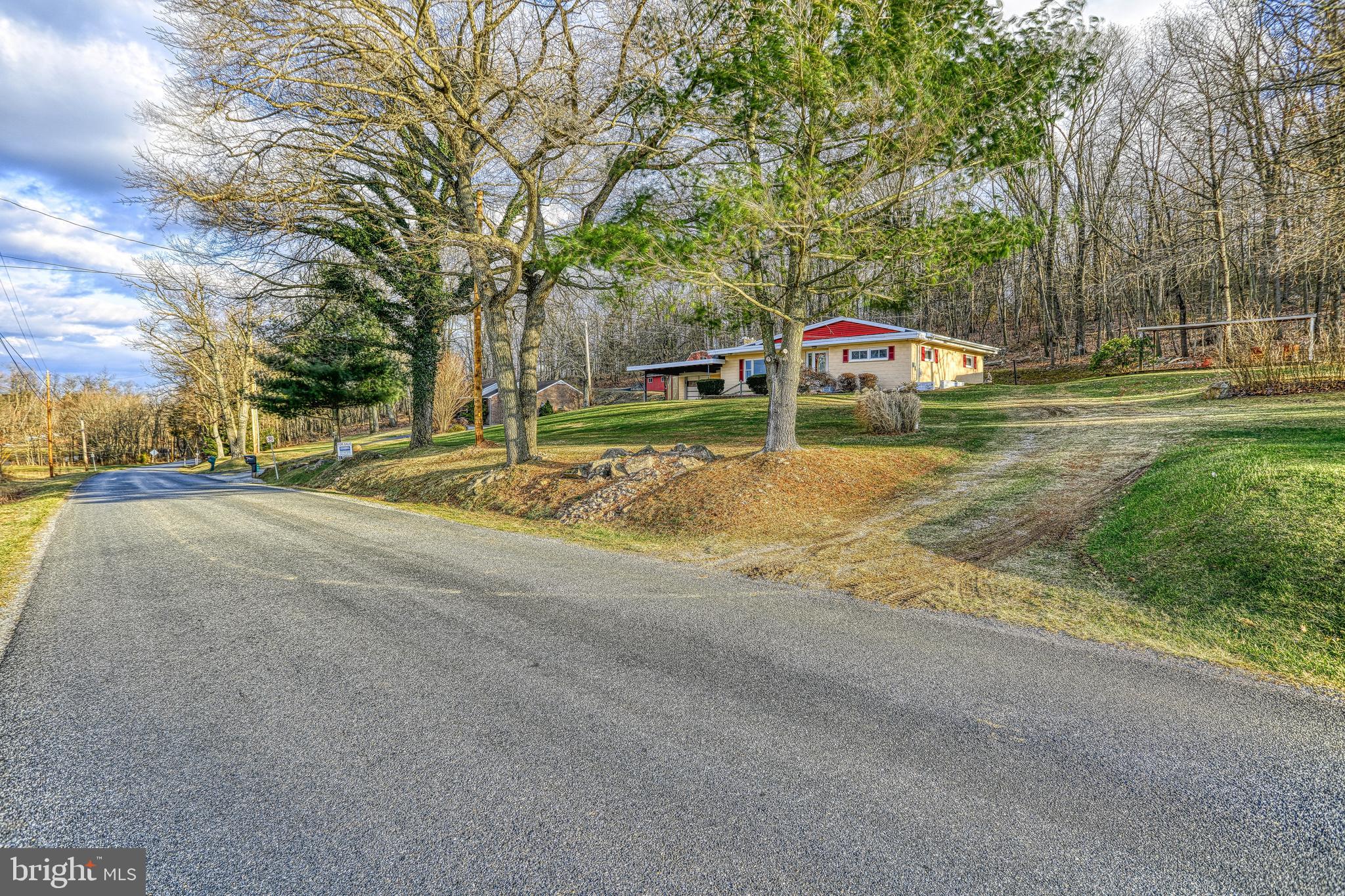 999 Racetrack Road Abbottstown, PA 17301 - Photo 7 of 59 Gallery Image 7