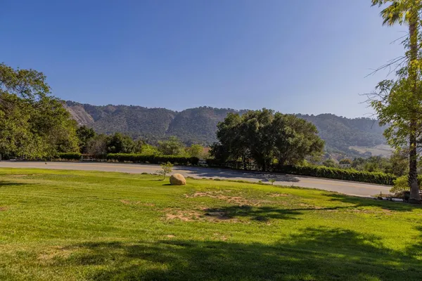 $2,200,000 | 10681 Encino Drive, Oak View, CA 93022