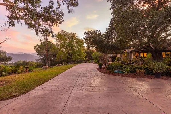 $2,200,000 | 10681 Encino Drive, Oak View, CA 93022