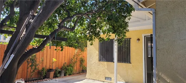 $2,250 | 3511 6th Avenue, Los Angeles, CA 90018