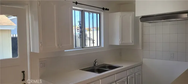 $2,250 | 3511 6th Avenue, Los Angeles, CA 90018