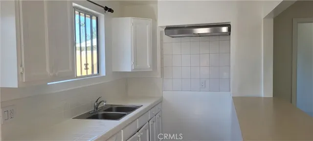 $2,250 | 3511 6th Avenue, Los Angeles, CA 90018