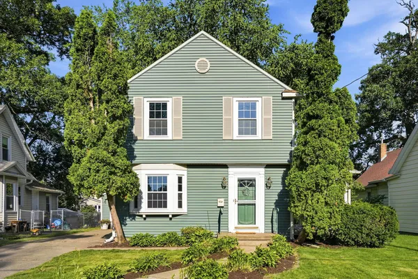 $139,900 | 1125 24th Street, Moline, IL 61265