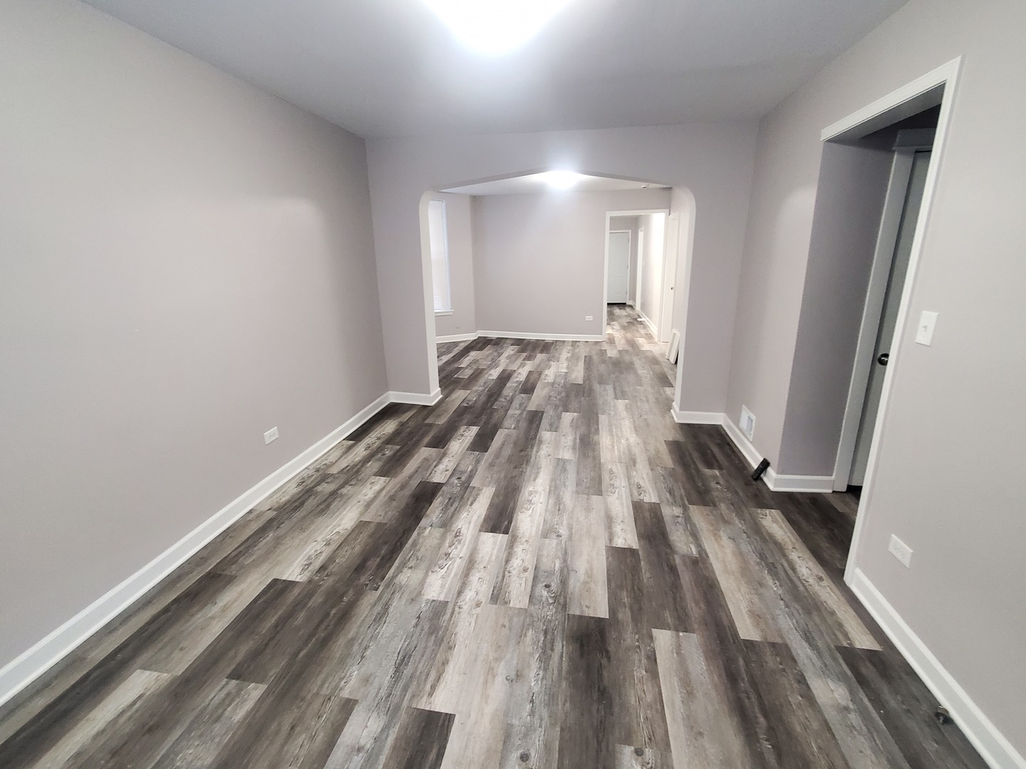 1 West 112th Place Chicago, IL 60628 - Photo 17 of 31