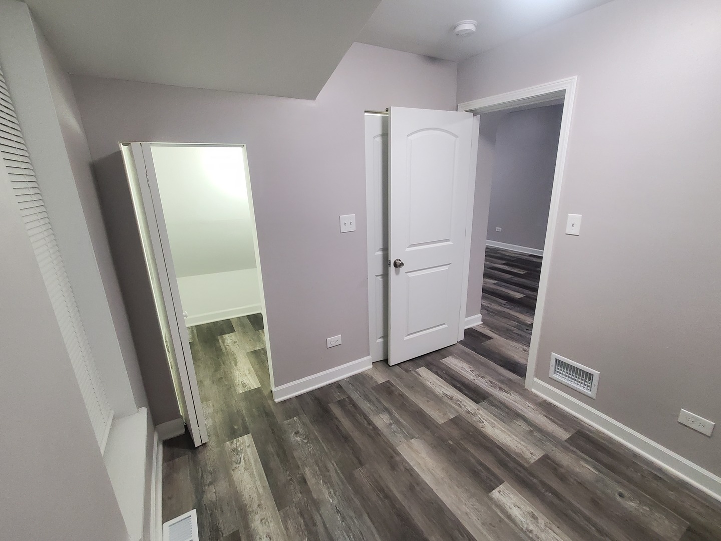 1 West 112th Place Chicago, IL 60628 - Photo 20 of 31