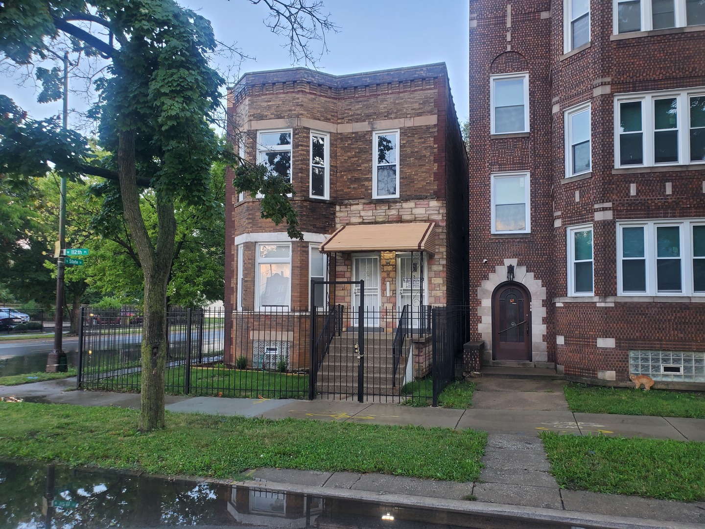 1 West 112th Place Chicago, IL 60628 - Photo 2 of 31