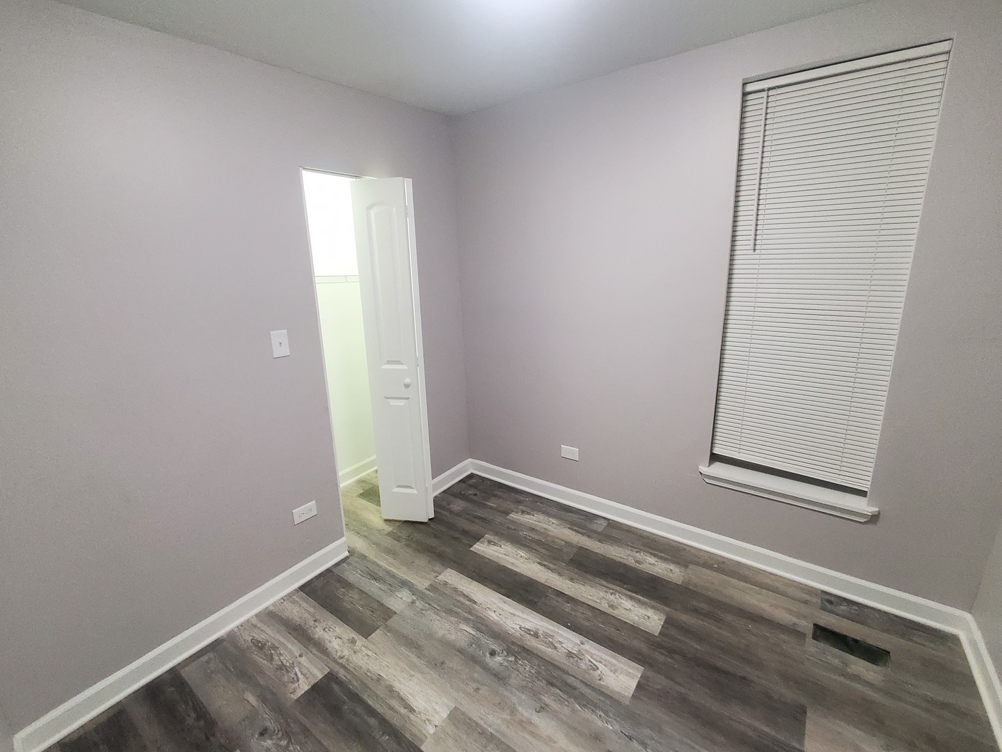 1 West 112th Place Chicago, IL 60628 - Photo 22 of 31