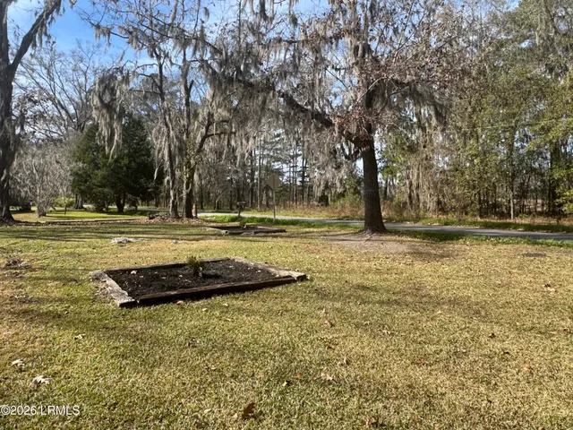 $224,900 | 166 Twickenham Road, Yemassee, SC 29945