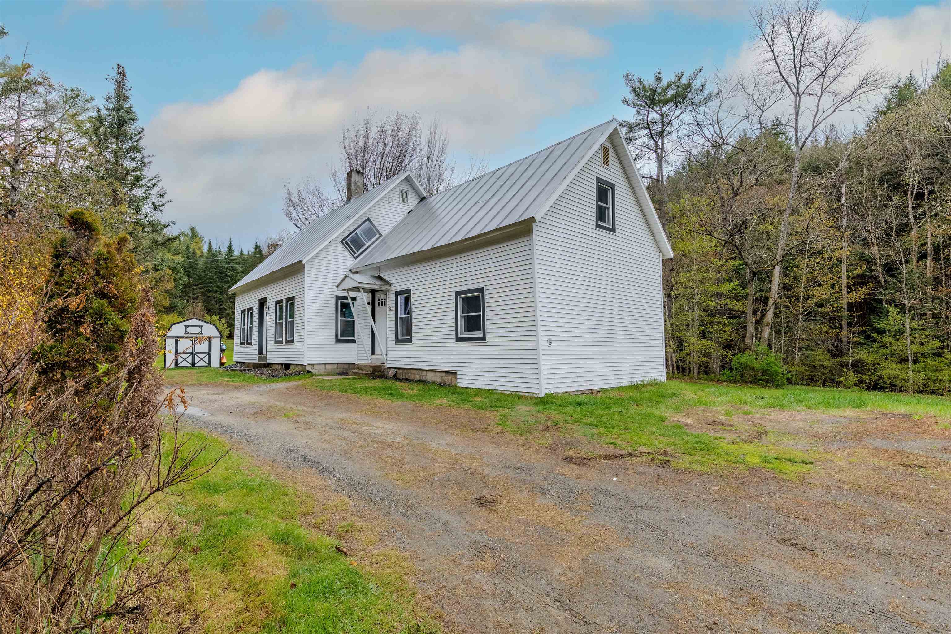 269 New Hampshire Rte 25C Piermont, NH 03779 - Photo 2 of 30