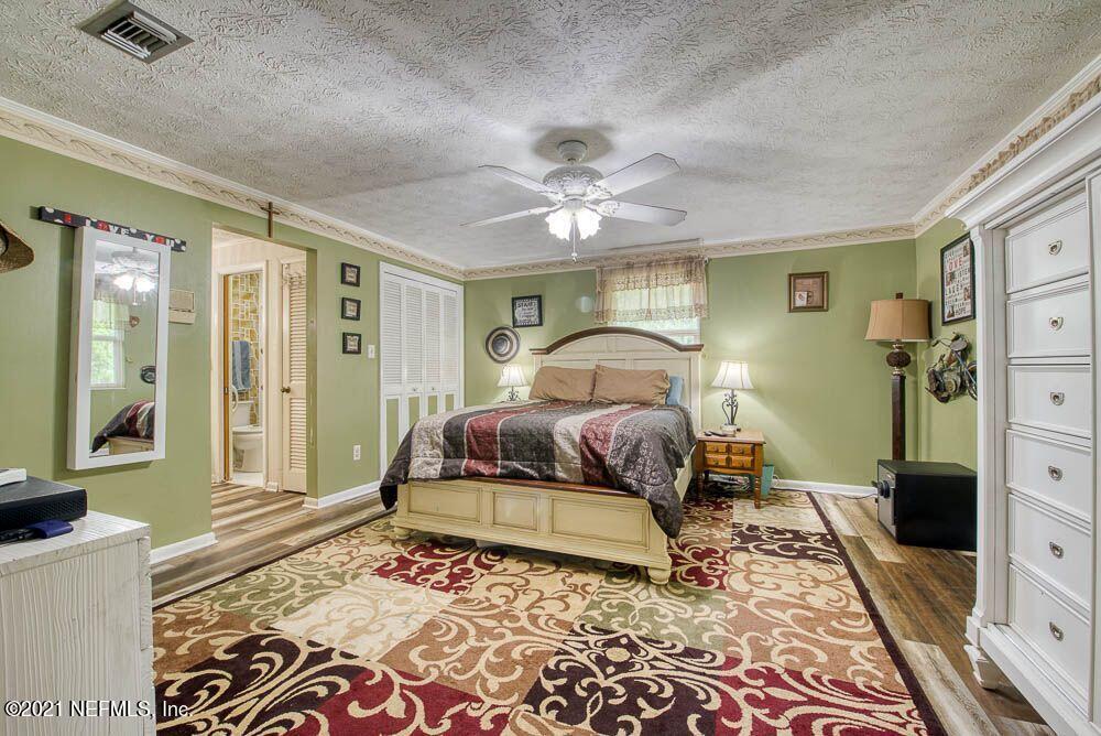 4179 Mustang Road Middleburg, FL 32068 - Photo 21 of 28 20 Master Bedroom