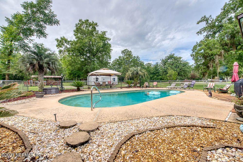 4179 Mustang Road Middleburg, FL 32068 - Photo 25 of 28 24 Pool View