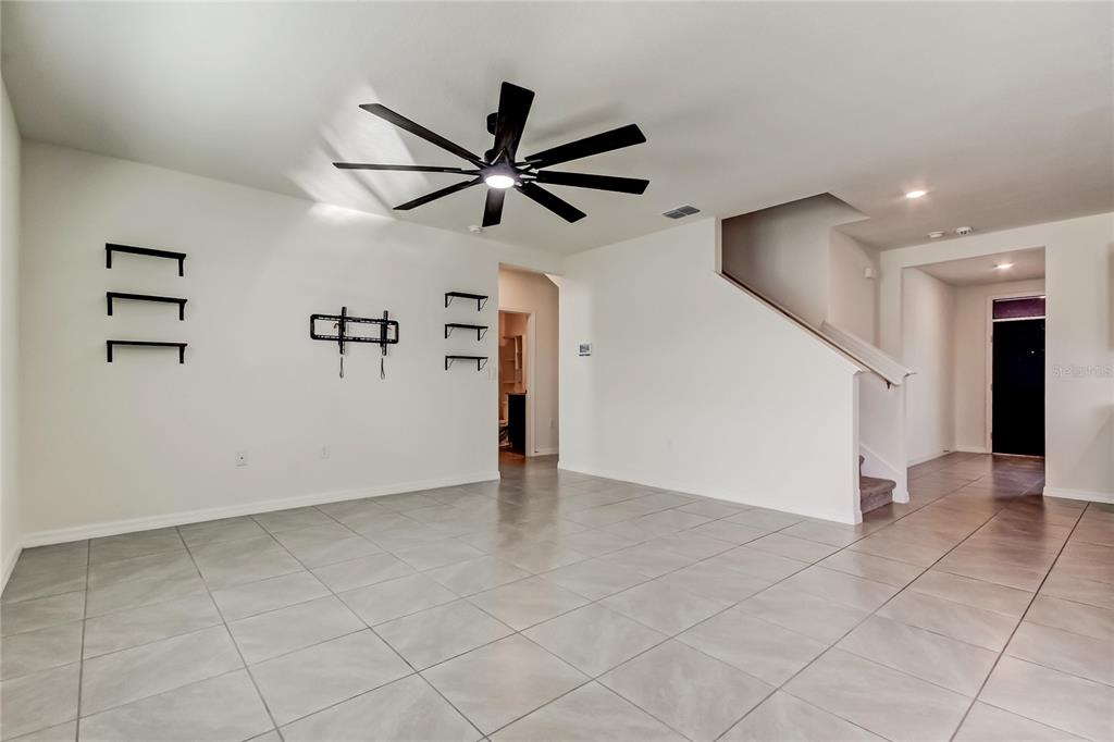 3845 Rory Pond Court Lakeland, FL 33811 - Photo 15 of 68