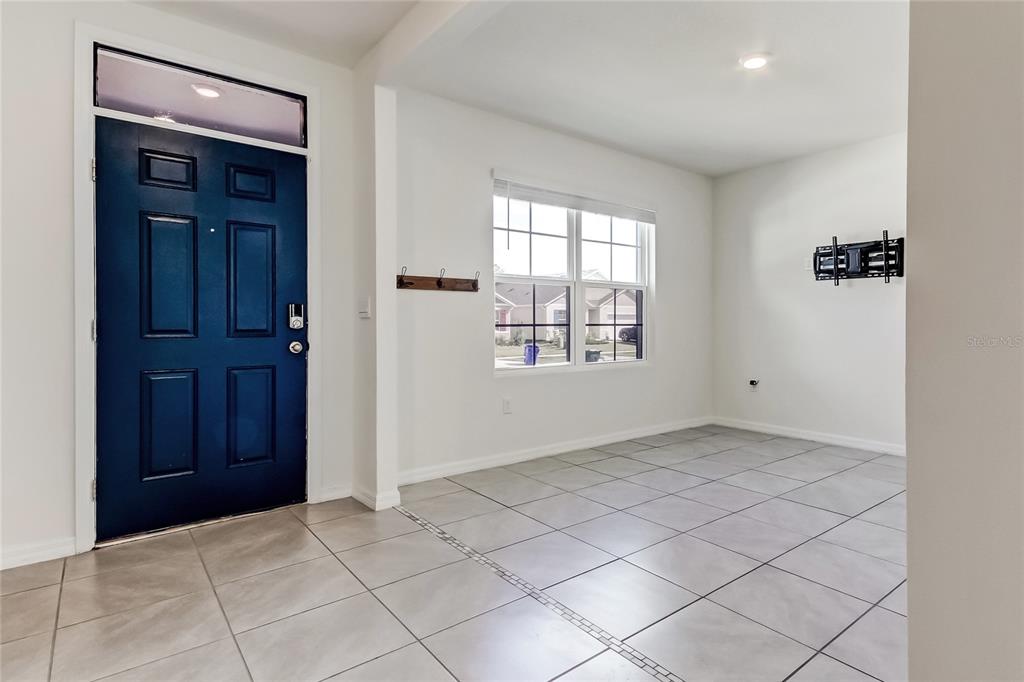 3845 Rory Pond Court Lakeland, FL 33811 - Photo 8 of 68 an empty room with windows