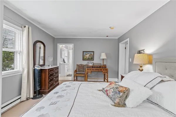 $3,000 | 46 Chastellux Avenue, Unit M8, Newport, RI 02840