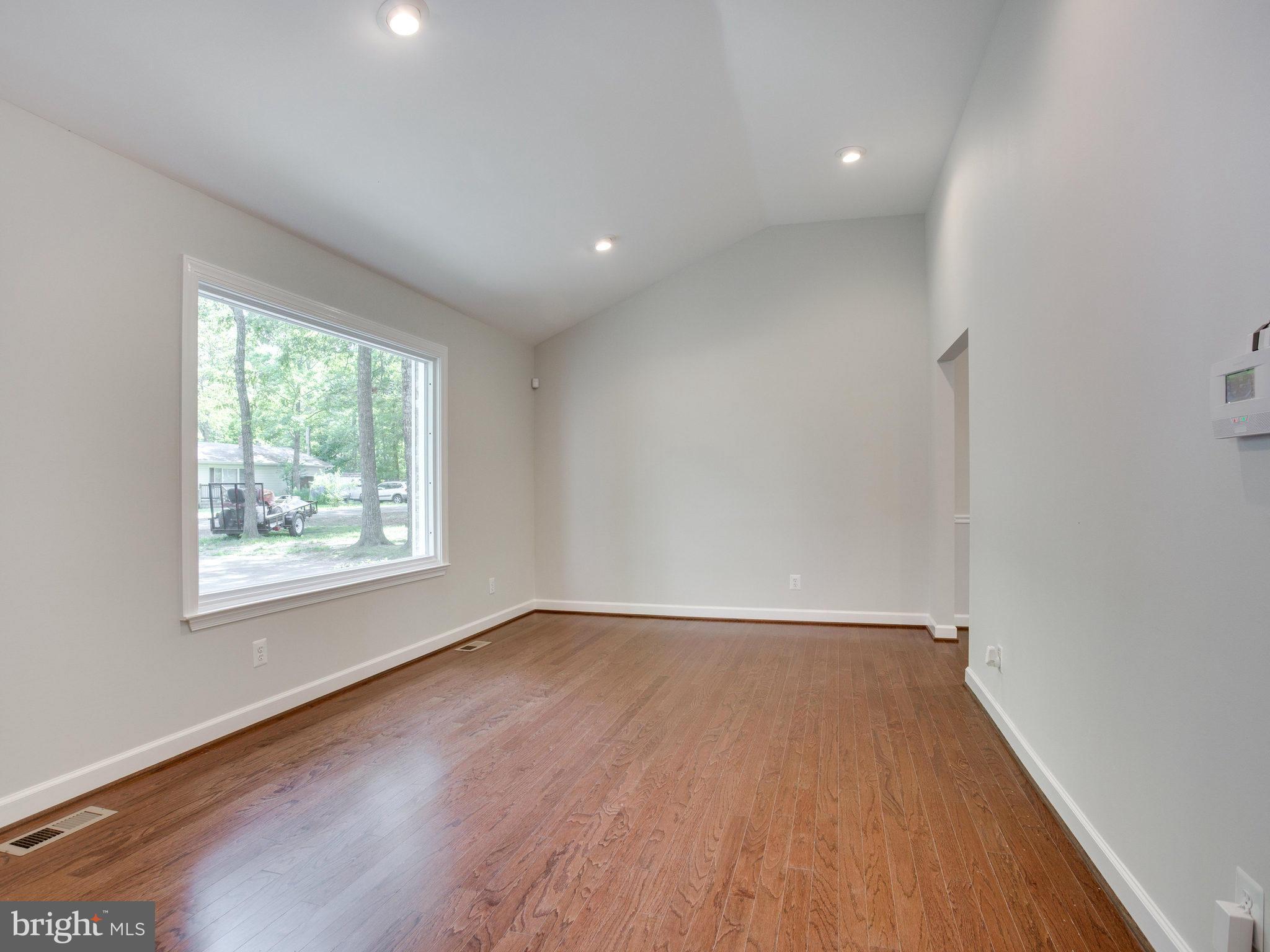 410 Range Road East Lusby, MD 20657 - Photo 5 of 24 Interior (General)