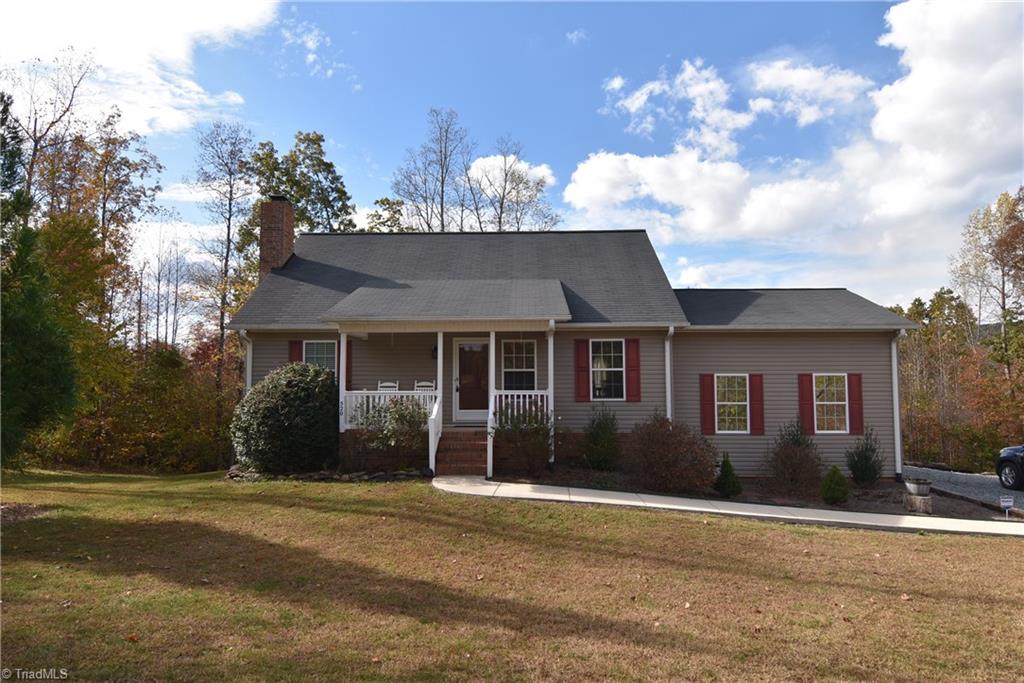 520 Cole Road Denton, NC 27239 - Photo 1 of 17